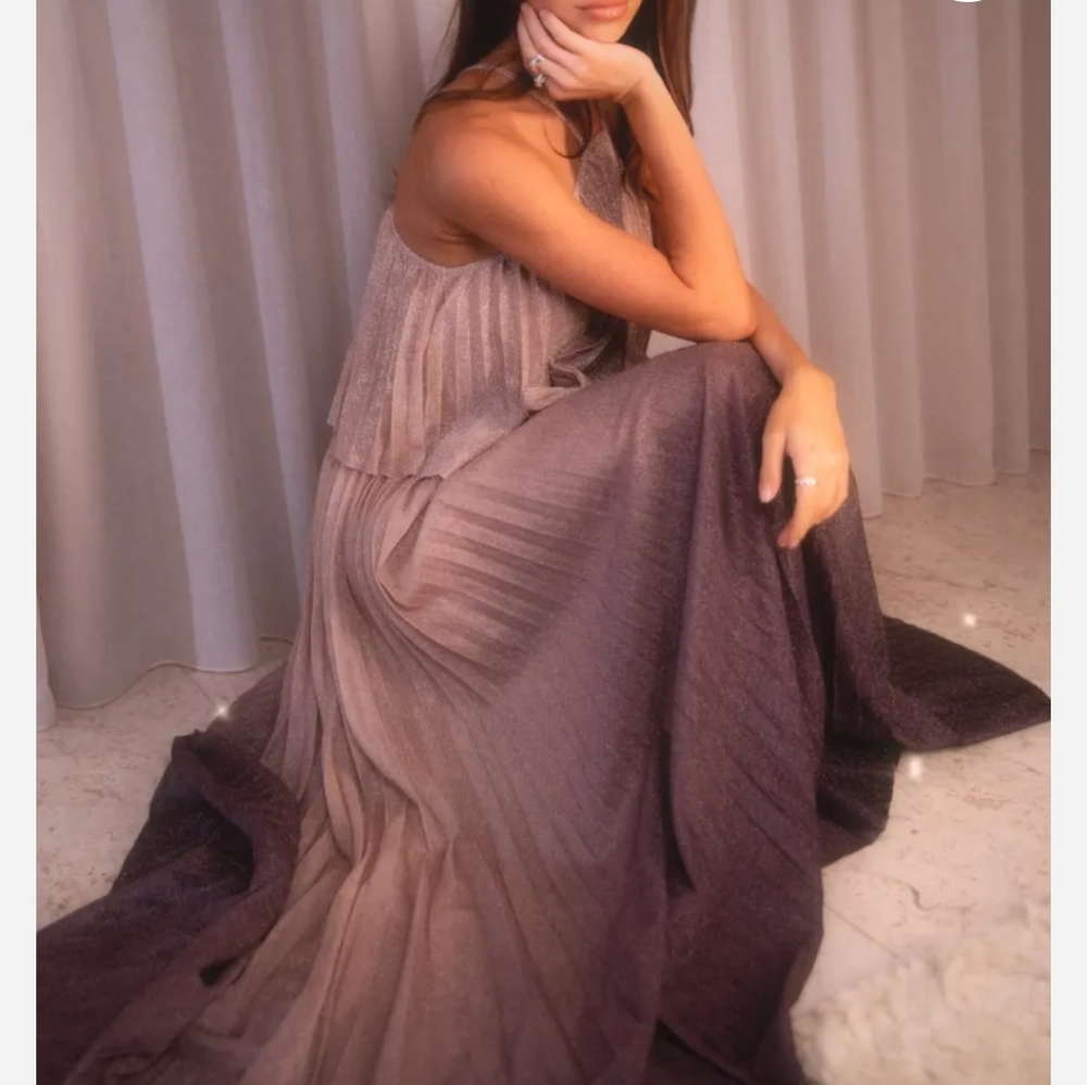 Petal & Pup Women's Gia Pleated Halterneck Maxi Dress - Picture 3 of 8